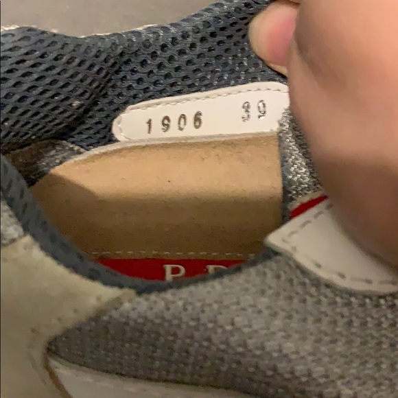 ☘️NEGOTIABLE☘️PRADA MENS SNEAKERS☘️ - Picture 8 of 8